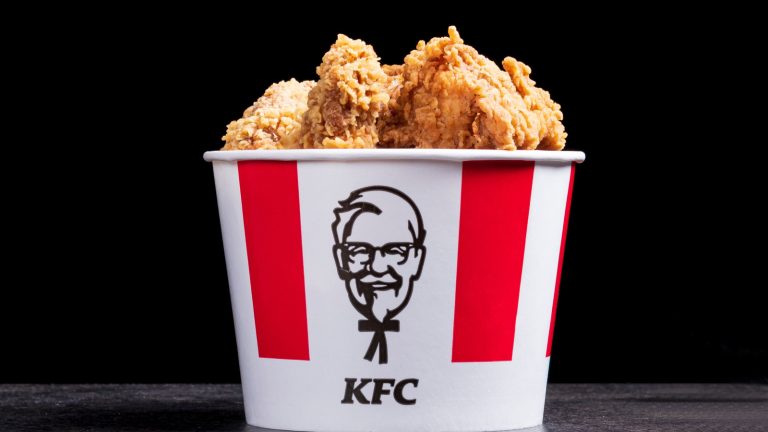 How KFC Achieves Its Extra Crispy Chicken Cooking Method