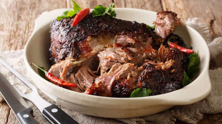 This Method Creates the Perfect Bark on Oven-Cooked Pulled Pork