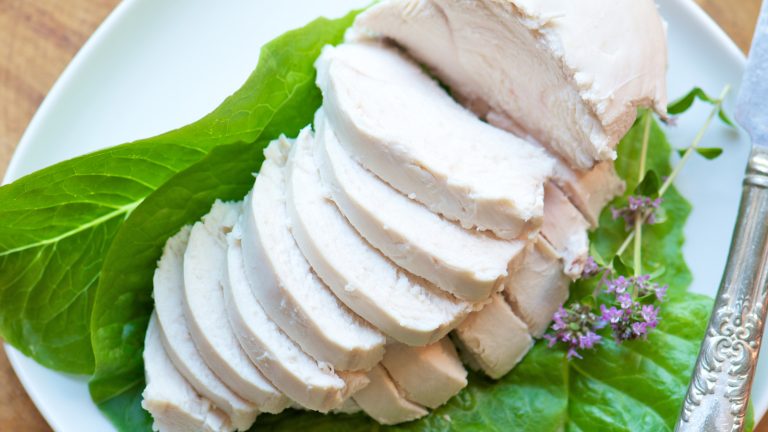 The Secret to Perfectly Poached Chicken Without the Rubberiness