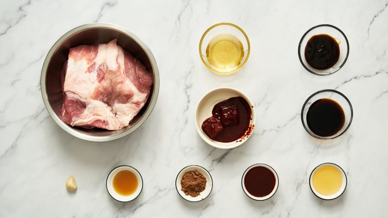 Oyster Sauce vs. Hoisin Sauce: Understanding the Differences