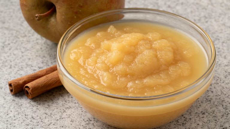 Ginger Ale Adds a Citrusy Flair to Applesauce