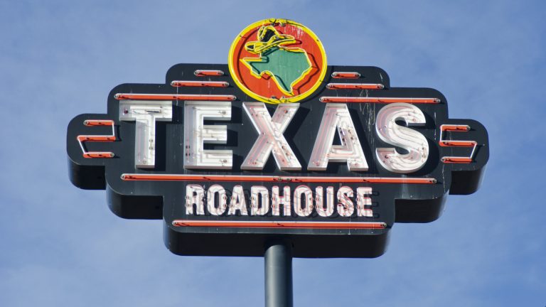 How Mystery Shoppers Ensure Quality Service at Texas Roadhouse