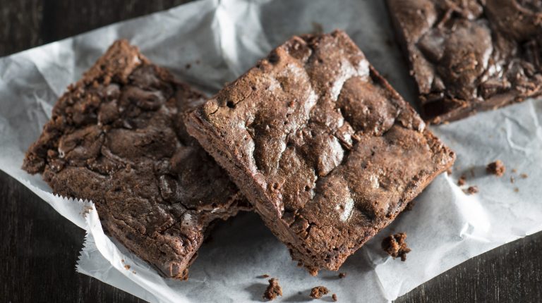 Tips to Keep the Edges of Your Brownies Soft