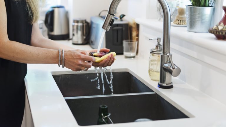 Maximizing the Benefits of a Dual-Sink Kitchen Setup