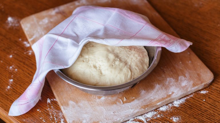 The Safest Metal Bowl for Proofing Bread