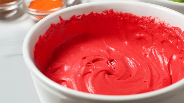 Top Hacks to Enhance Flavor and Color of Store-Bought Frosting