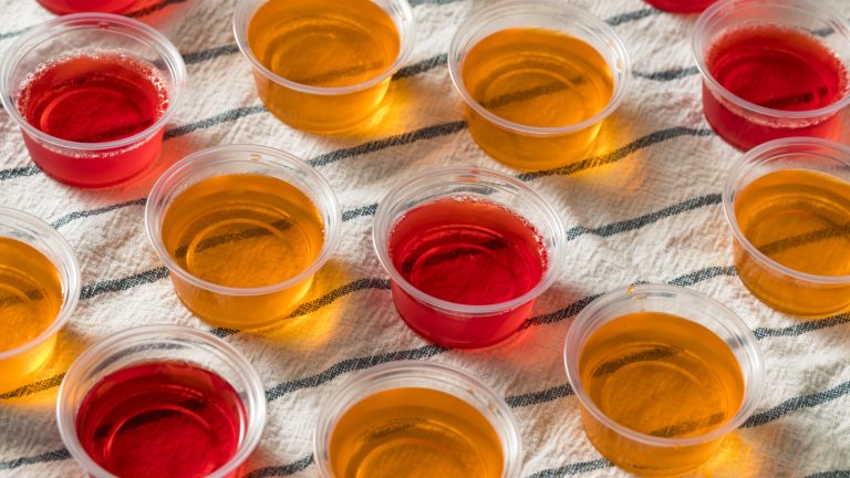 How to Measure the Right Amount of Alcohol for Jello Shots