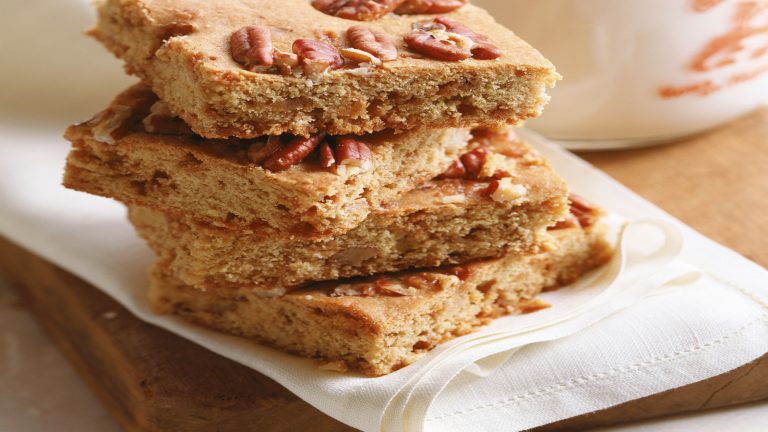 The Secret to Moist and Flavorful Blondies: A Splash of Ginger Ale