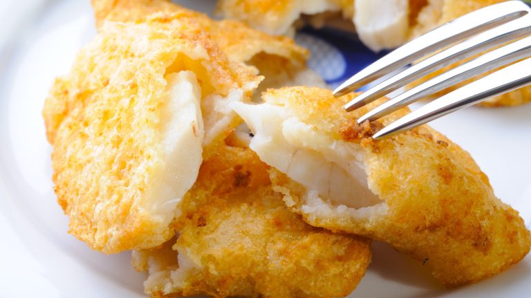 How to Reheat Fried Fish and Restore Its Crispy Coating