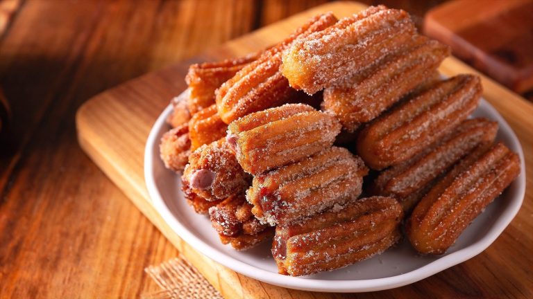 How to Prepare Crunchy Churros Without Using Oil for Frying