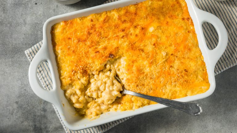 What You Lose by Skipping the Baking Step for Your Mac and Cheese