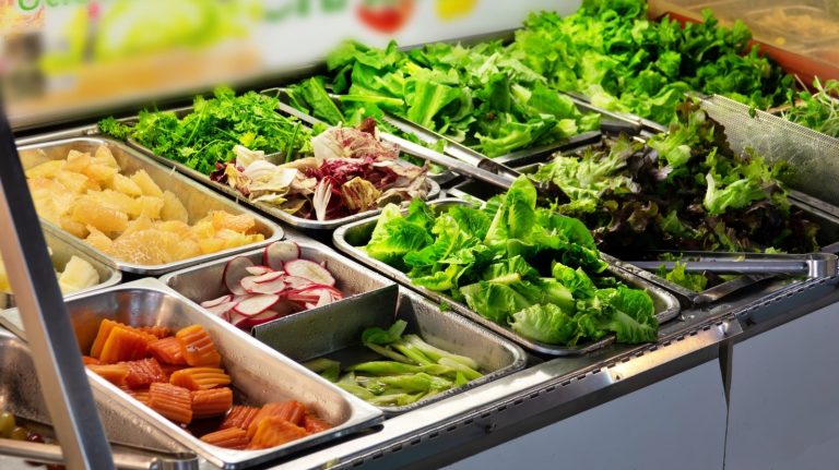 Wendy's, Burger King, and the Downfall of the Fast Food Salad Bar