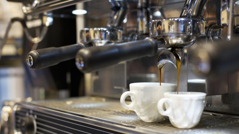 Discover This Must-Try Italian Coffee Machine For A Refreshing Brew