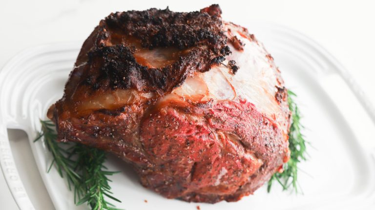 How to Broil Prime Rib for a Perfectly Crisp and Flavorful Crust