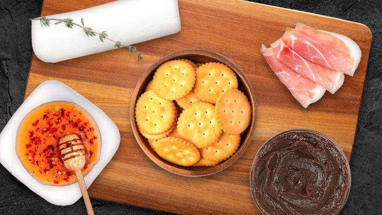 7 Creative Ways to Transform Ritz Crackers into Gourmet Snacks