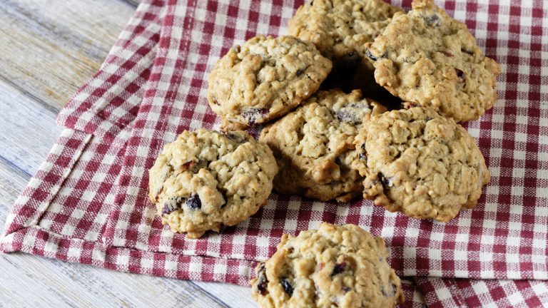 Are Oatmeal Cookies Free of Gluten?