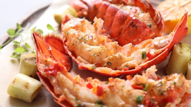 The Importance of Thawing Frozen Lobster Before Cooking