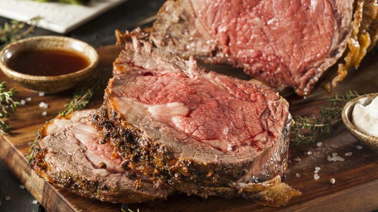 Here's the Perfect Time to Apply Dry Rub to Prime Rib for Optimal Flavor