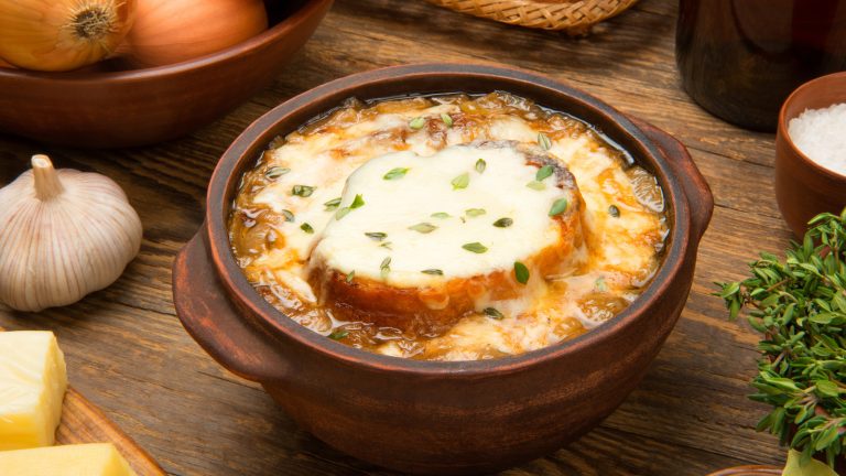 Achieving a Crispy Crust on French Onion Soup Without Using a Broiler
