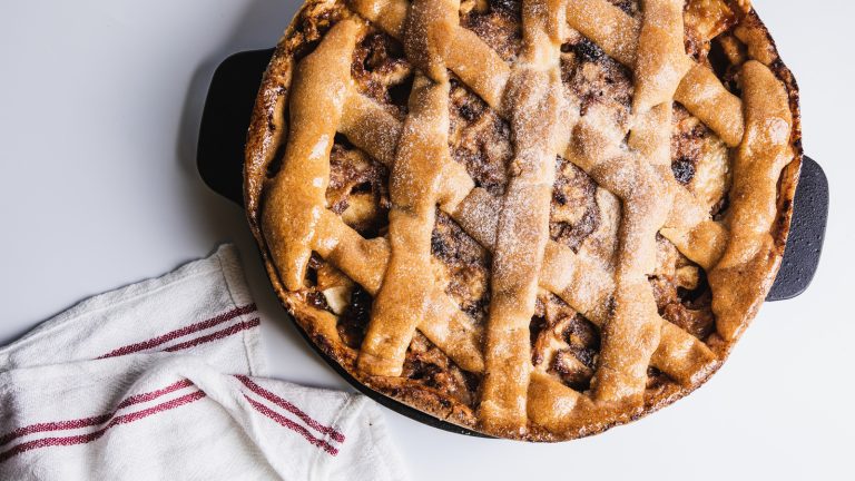 This Depression-Era 'Apple' Pie Was Completely Fruit-Free This Depression-Era 'Apple' Pie Was Completely Fruit-Free
