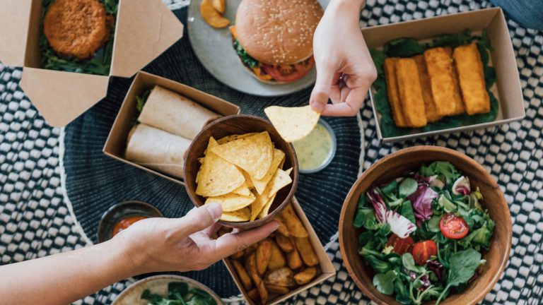 Fast Food vs. Fast Casual: The Distinct Differences You'll Notice Immediately Upon Entering