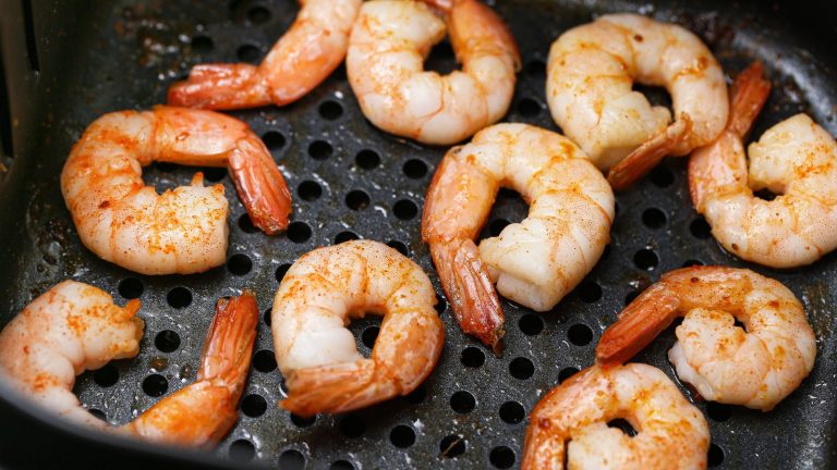 Guide to Cooking Frozen Shrimp in an Air Fryer
