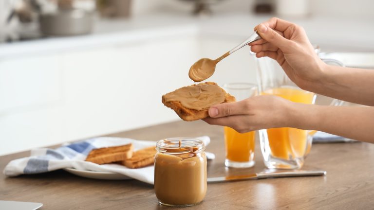 Why Nut Butter is a Better Choice Than Nutella (And Tips to Make It Equally Delicious)