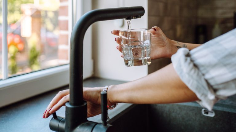 Effortlessly Remove Chlorine from Your Water and Discover What You've Been Missing