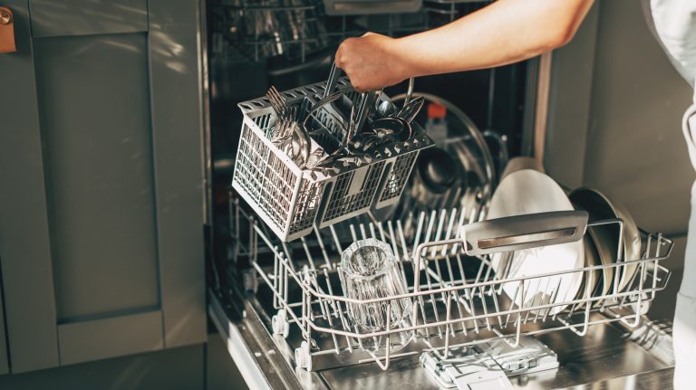 Dishwasher Dilemma: To Rinse or Not to Rinse Before Loading?