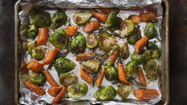 Reasons to Avoid Roasting Vegetables in a Baking Dish