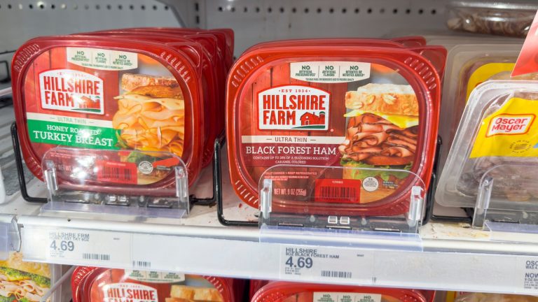 You Can't Stop at Just One Slice of the Finest Hillshire Farms Deli Meat
