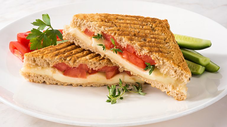 Keep Your Toasted Sandwich Crispy with This Simple Trick