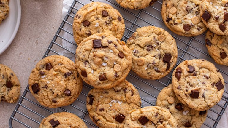 The Boxed Mix That Can Replace Flour for Delicious Cookies