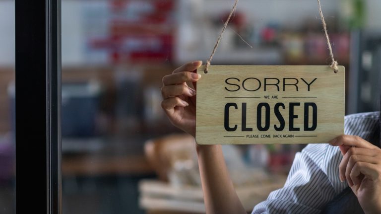14 Grocery Store Chains Planning to Close Locations in 2025