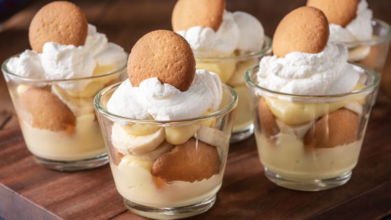 Transform Your Greek Yogurt into a Dreamy Banana Pudding with Only 3 Ingredients