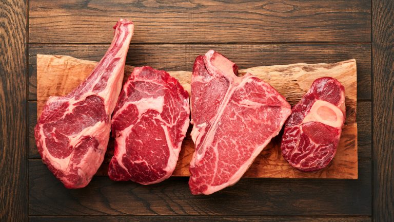 What Are the Differences Between Cooking Ribeye Steak and Sirloin?