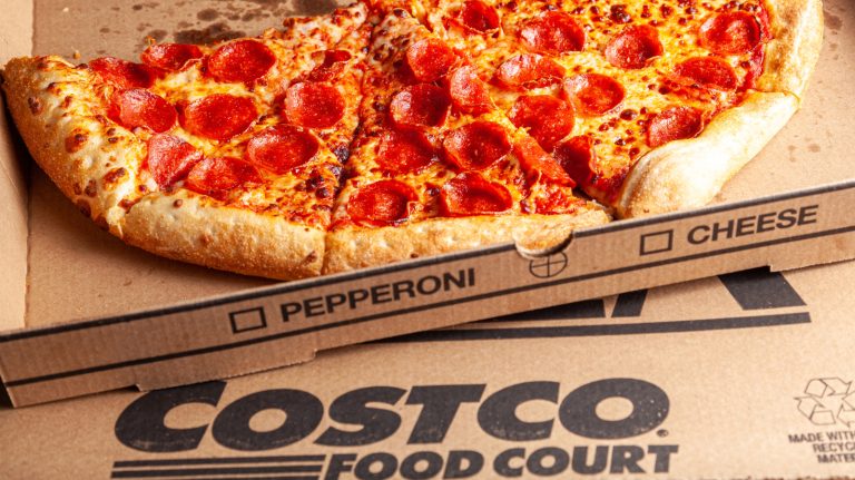 What to Do If You Accidentally Bring Home a Pizza Pan from Costco's Food Court