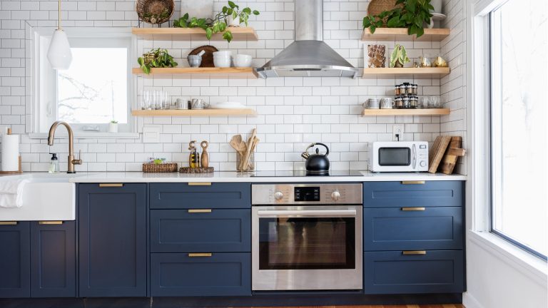How Costco's Kitchen Cabinets Can Help You Save Thousands on a Remodel