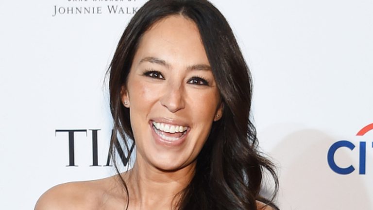 The Kitchen Accessory That Serves as Both a Tool and Decor, According to Joanna Gaines