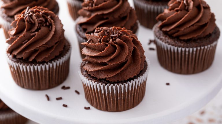 The Brilliant Alcoholic Addition You Must Try in Chocolate Cupcakes Immediately