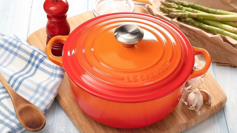 Advantages and Disadvantages of Le Creuset Cookware