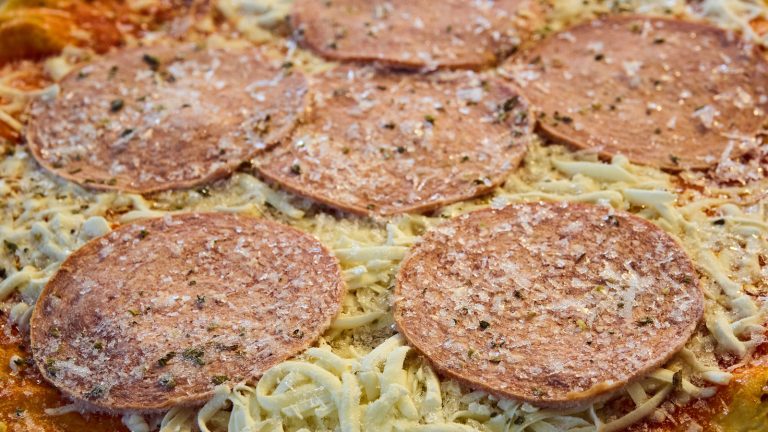 This Frozen Pepperoni Pizza Has a Crust That Tastes Freshly Baked