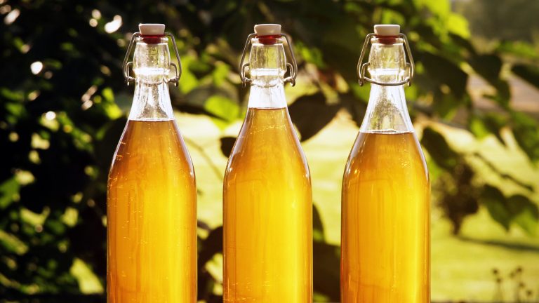 Mead vs. Beer: Which Is the Stronger Drink?