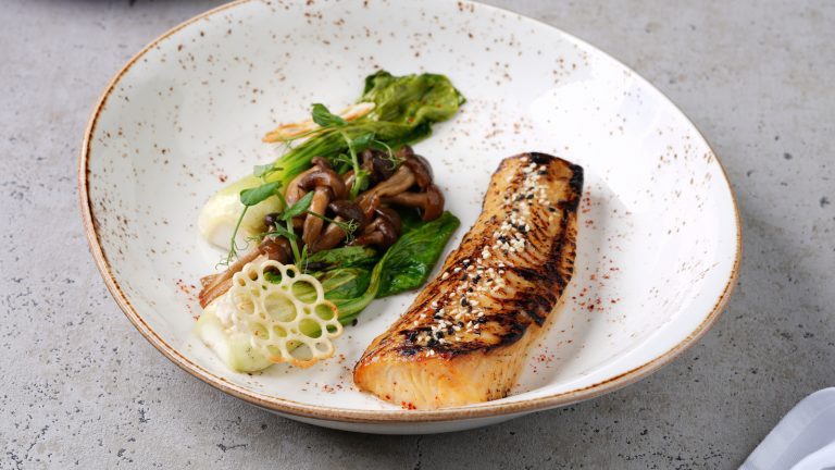 Easy Technique for Grilling Delicate Fish Without It Falling Apart