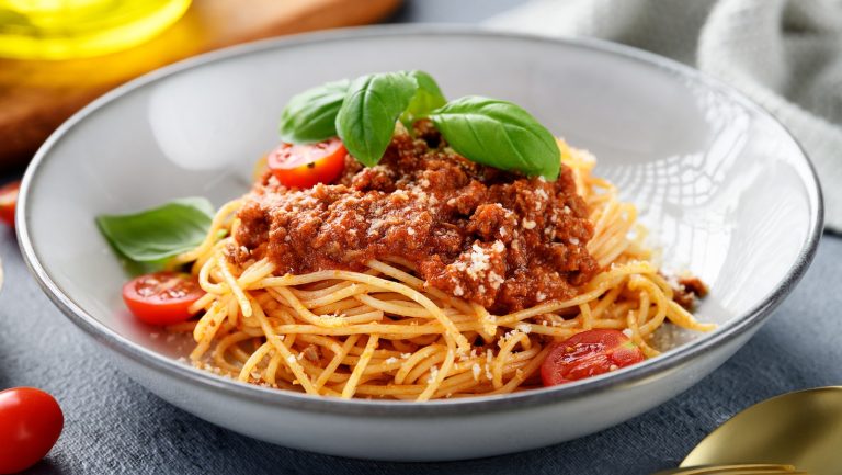 The Ingenious Cheese-Free Blend Called Poor Man's Parmesan