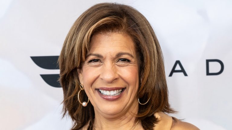 The Store-Bought Snack Hoda Kotb Uses to Elevate Boxed Cake Mix into a Stunning Dessert