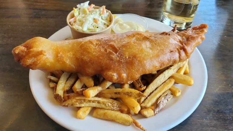 Use Gordon Ramsay's Simple Trick for Crispier Fried Fish