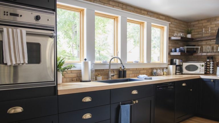 The Outdated Countertop Material That Makes Your Kitchen Look Dull and Antiquated