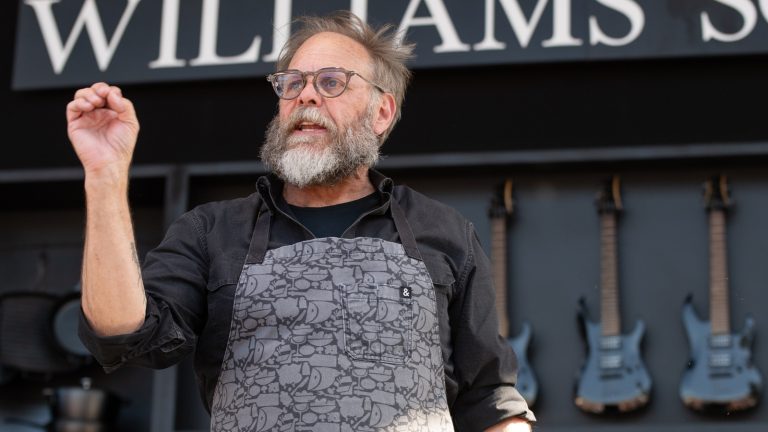 Alton Brown's Easy Trick to Light a Charcoal Grill Without Using Lighter Fluid