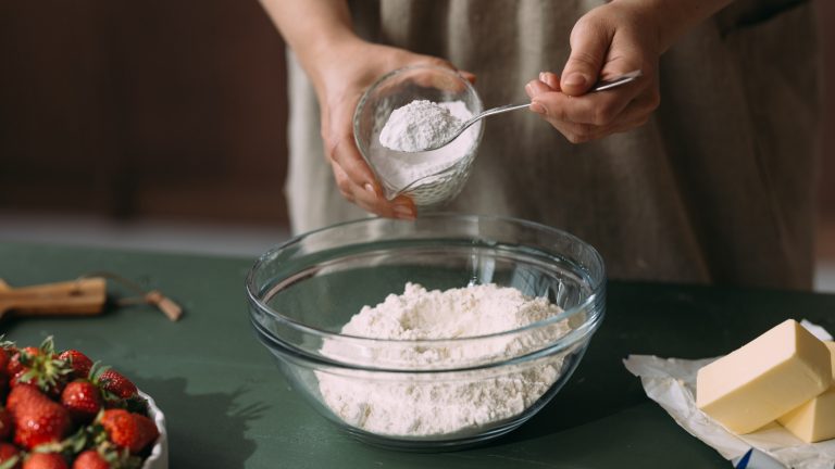 Does Cake Flour Usually Include Baking Powder?